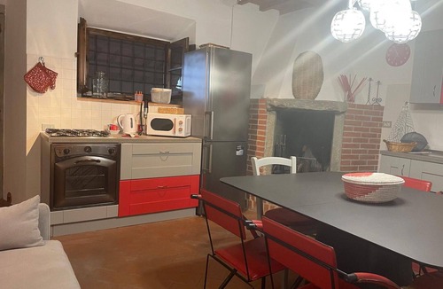 Barberino di Mugello House | Beautiful apartment for 4 people with pool, A/C, WIFI and veranda