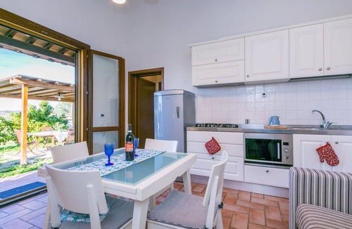 Santa Luce Apartment | Beautiful apartment for 3 guests with pool, WIFI, TV, pets allowed and panoramic view