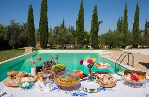 Chiaramonte Gulfi Villa | Beautiful private villa with private pool, A/C, WIFI, TV, patio, pets allowed and panoramic view