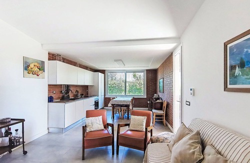 Foce Verde Villa | Beautiful private villa for 6 people with WIFI, A/C, TV, patio and pets allowed