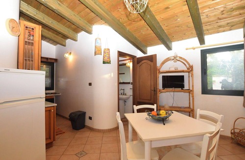 Chiaramonte Gulfi Villa | Beautiful villa for 8 guests with private pool, A/C, WIFI, TV, veranda and panoramic view