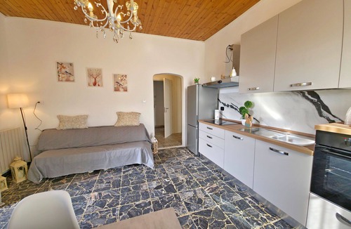 Ronchi Villa | Beautiful villa for 5 guests with WIFI, TV, terrace and pets allowed, close to Forte Dei Marmi