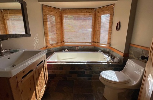 Proctor House | Beide - Back to Base - Retreat & Wellness - 2 rooms for up to 4 people