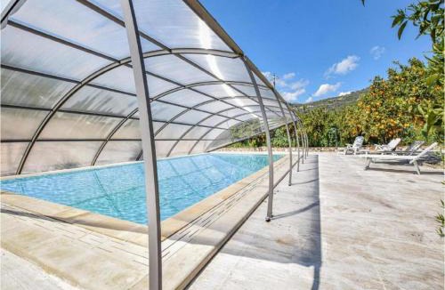 Gaggi House | Belvilla by OYO Villa Les barriques