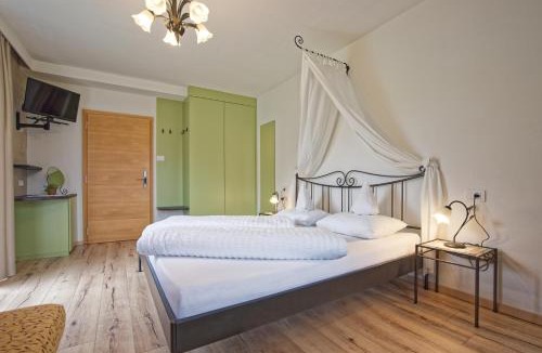Riva di Tures Hotel | Bergchalet Hotel Reinerhof