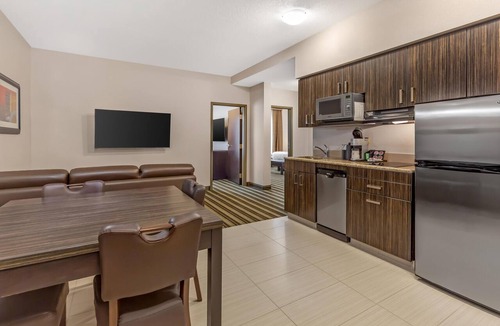 Drayton Valley Hotel | Best Western Plus Drayton Valley