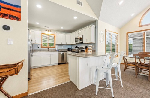 Ocean Sands House | Blue Heron, Pet Friendly Corolla Home with Private Pool, Hot Tub and Ocean Views!
