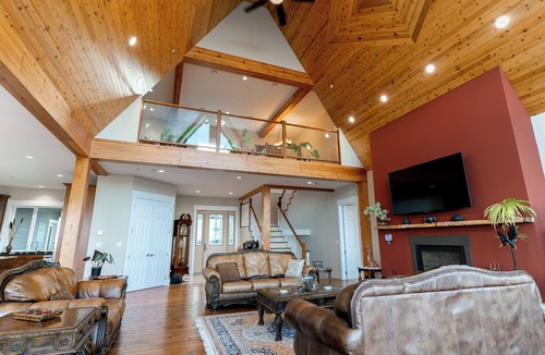 Malahat Bed & Breakfast | Blue Horizon Mountain Retreat B&B