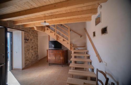 San Salvatore di Fitalia House | Borgo Maria Rosa - Casa rurale con camino e vista sui Nebrodi