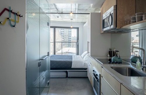 Quartier des Spectacles Hotel | Boxotel Montreal