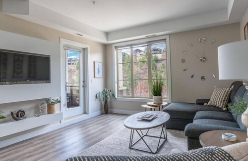 Quail Ridge Apartment | Bright and Updated Condo at Popular Resort #1513