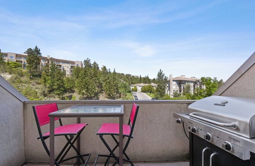 Quail Ridge Apartment | Bright Loft - 318
