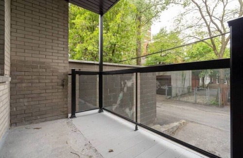 Milton Park Apartment | Bright & Modern Studio - Le Plateau