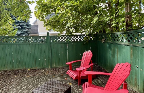 Salmon Arm Apartment | Bright & Spacious Guesthouse Steps from Downtown Salmon Arm & Hospital