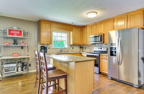 Browns Summit House | Browns Summit Vacation Rental w/Fire Pit!