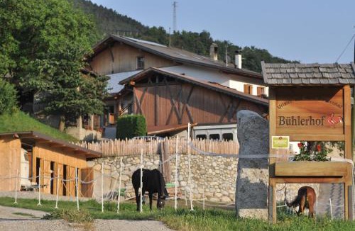 Naz Sciaves House | BUEHLERHOF Urlaub mit Kind & Hund, Obst-& Weingut, Brixen