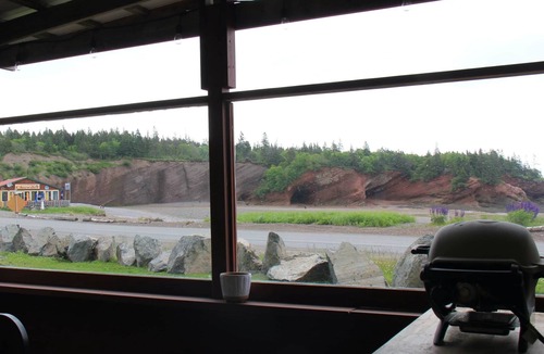 Bay View Cabin | Bunky on the Beach · UNESCO Geopark