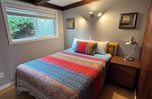 Central Okanagan Cabin | Cabin 11 at Peachland Beach Resort