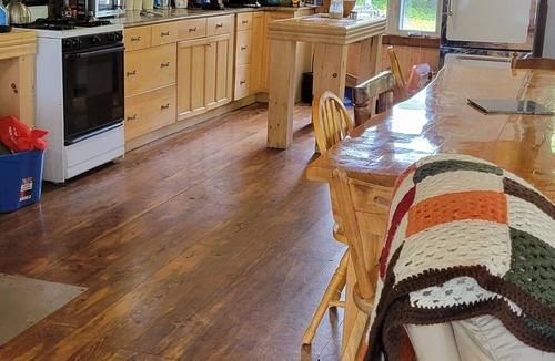 Alleyn-et-Cawood Cabin | Cabin on the River- Le Chaleureux