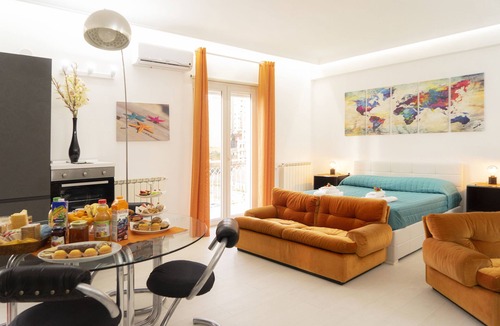 Agrigento Bed & Breakfast | Camera con Balcone, Vista Mare