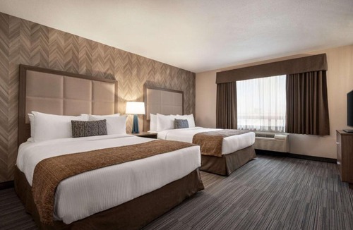 Airdrie Hotel | Canalta Hotel Airdrie