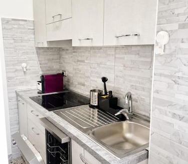 Prenestino-Centocelle Apartment | Casa Azalee Apartment