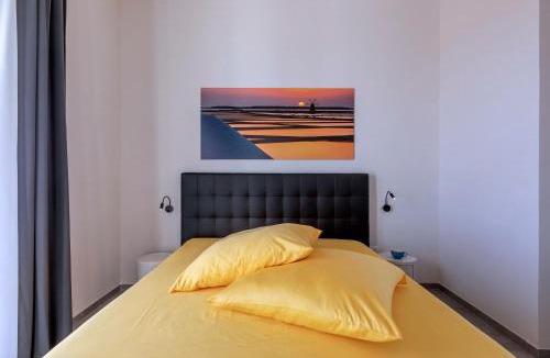 Birgi Vecchi Apartment | Casa B, Room 2 - mit Pool - at Lagoon - Lo Stagnone Kite Spot - Palm Kite Paradise