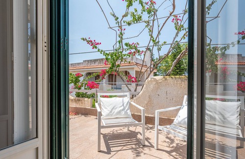 Isola delle Femmine Apartment | Casa Bouganvillea con Terrazza by Wonderful Italy