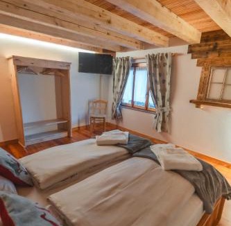 La Valle Agordina Apartment | Casa Crose Apartment - La Valle Agordina