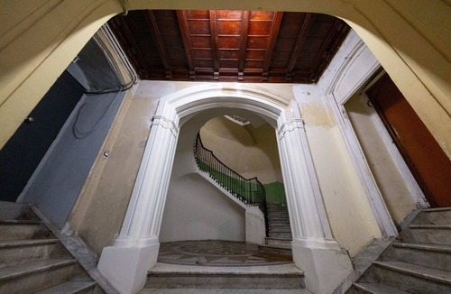 Quartieri Spagnoli Apartment | Casa De Deo - Three Bedroom Apartment, Sleeps 6