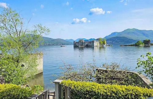 Cannobio House | Casa dei Cigni by Lago Reisen