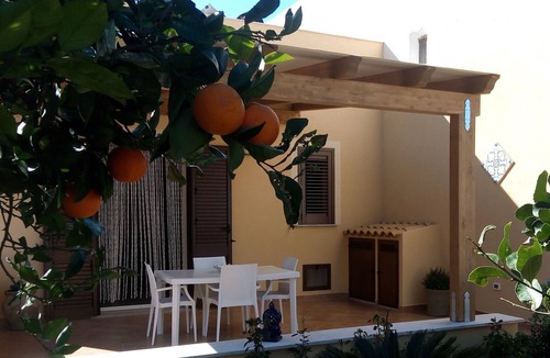 Macari House | Casa "Giardino di Giò" a few steps from the sea ...