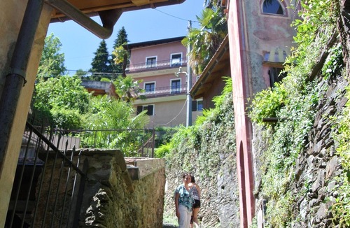 San Bartolomeo Apartment | Casa Lago Azzurro Relaxation puur for vacation & time out