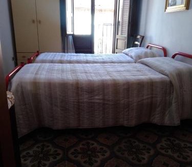 Castelbuono Apartment | Casa Levante