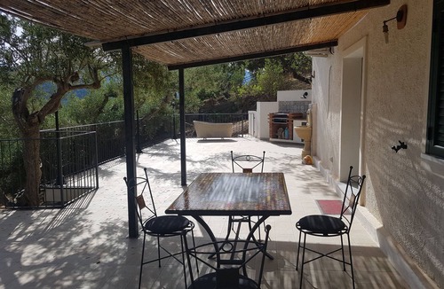Pollina House | Casa Lorenzino, relax in nature 10 min from Castelbuono
