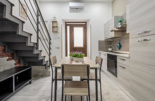 Isola delle Femmine House | Casa Lucid'amare Relaxation with Private Terrace, Wi-Fi & Air Conditioning