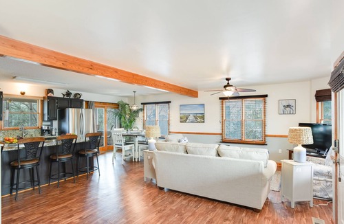 Ocean Sands House | Casa Mare: Oceanside with a private pool and a short walk to the beach.