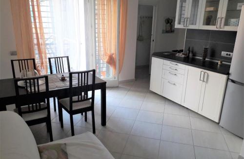 Nettuno Apartment | Casa Margot
