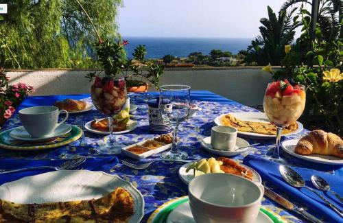 Ustica Bed & Breakfast | Casa Terranova