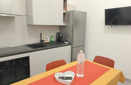 San Marco d'Alunzio Apartment | Casa vacanze Mary Rose, near city center. For families, friends and travelers
