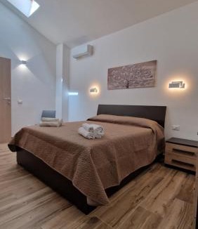 Paceco House | Casa vacanze La piccola Parigi
