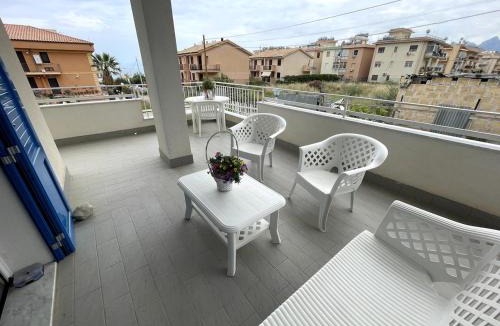Porticello Apartment | Casa Vacanze Villa Lena