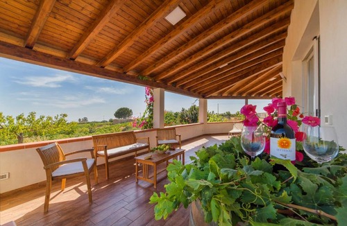 Menfi House | Casa Vacanze Villa Torrenova
