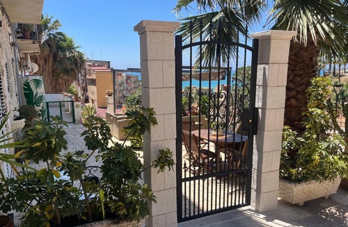 Gela Apartment | Casa Veranda sul mare