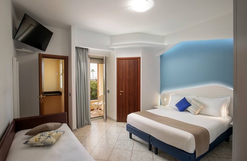 Terracina Hotel | Casa Yvorio