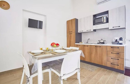 Ummari Apartment | Casale Sammartano by L.A.Apartments - Appartamenti Rosa e Jessica