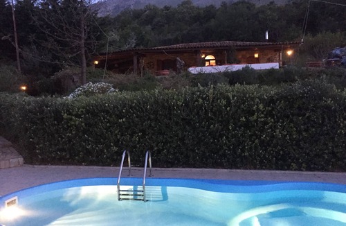 Castelbuono House | CasaVinzeria - Country House with Pool