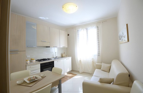 Trapani City Centre Apartment | Case Vacanza Edera - Orchidea near Trapani Port