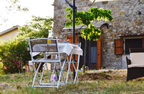 Castellina Marittima House | Casina della Felicità