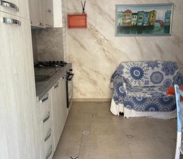 Porticello Apartment | Casita Blanca